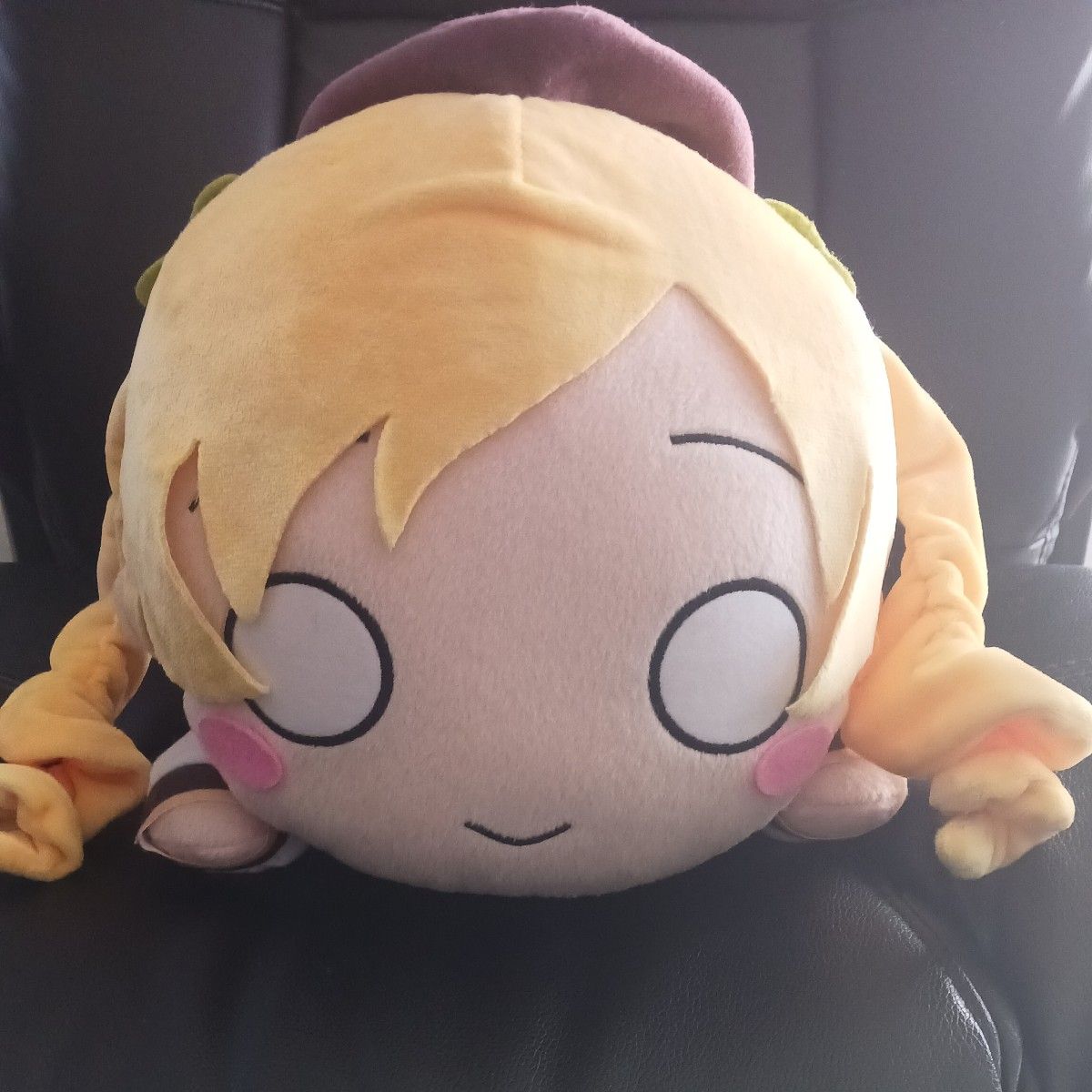 まどマギ メガジャンボ寝そべりぬいぐるみ　巴マミ二手;物流保障;没有明显的损伤或污渍