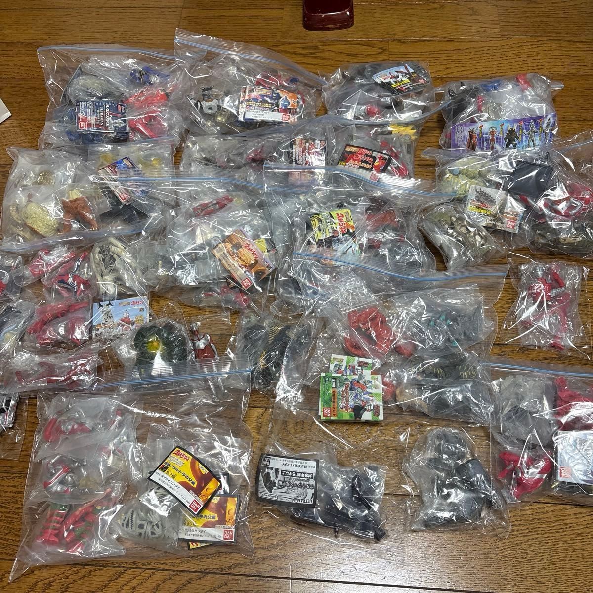 ウルトラマン HGシリーズ 等、ガチャ まとめ売り 二手;物流保障;有些许损伤或污渍