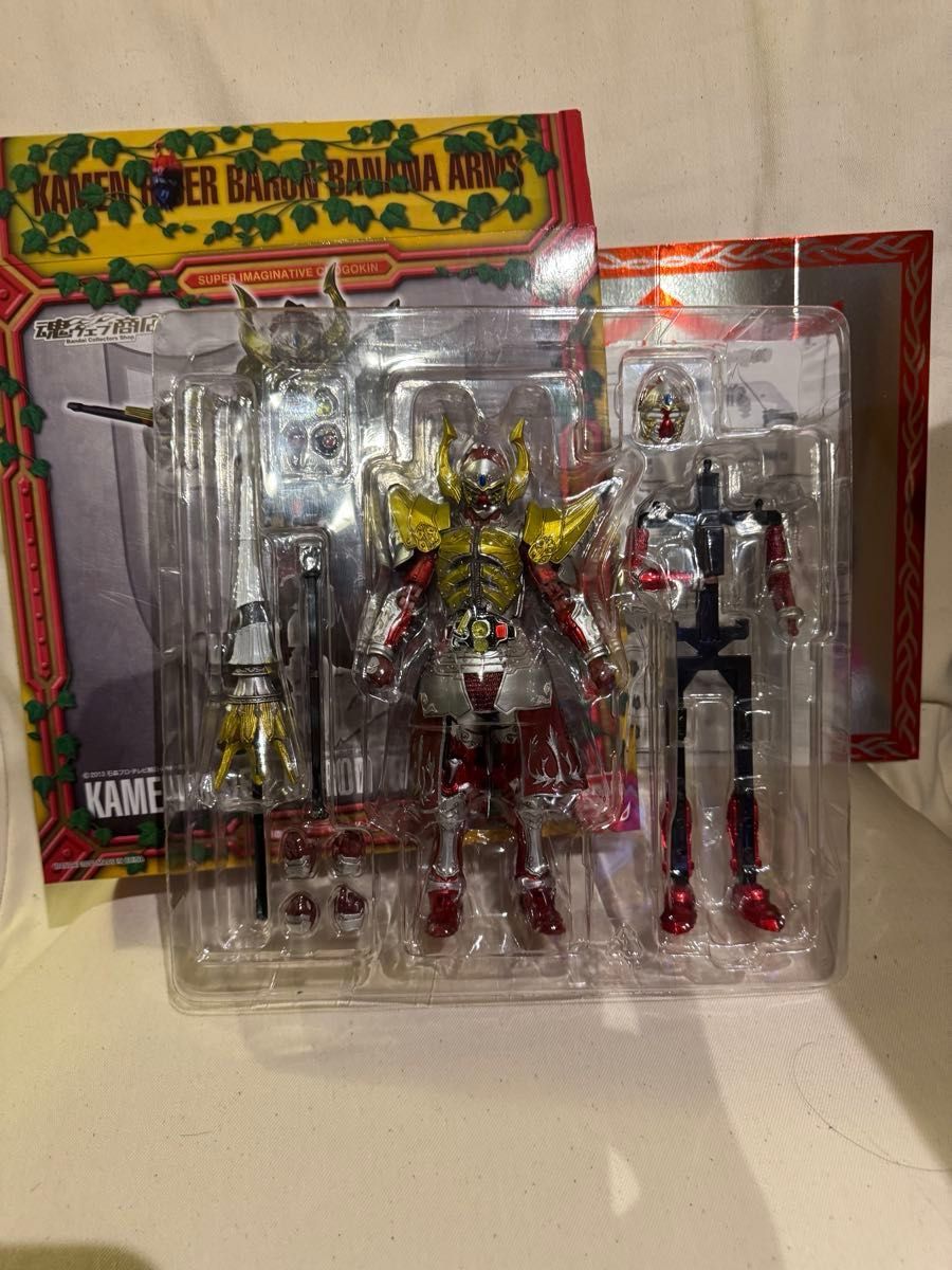 S.I.C. 仮面ライダーバロン バナナアームズ SIC 仮面ライダー　フィギュア　バロン　鎧武　SIC二手;物流保障;没有明显的损伤或污渍