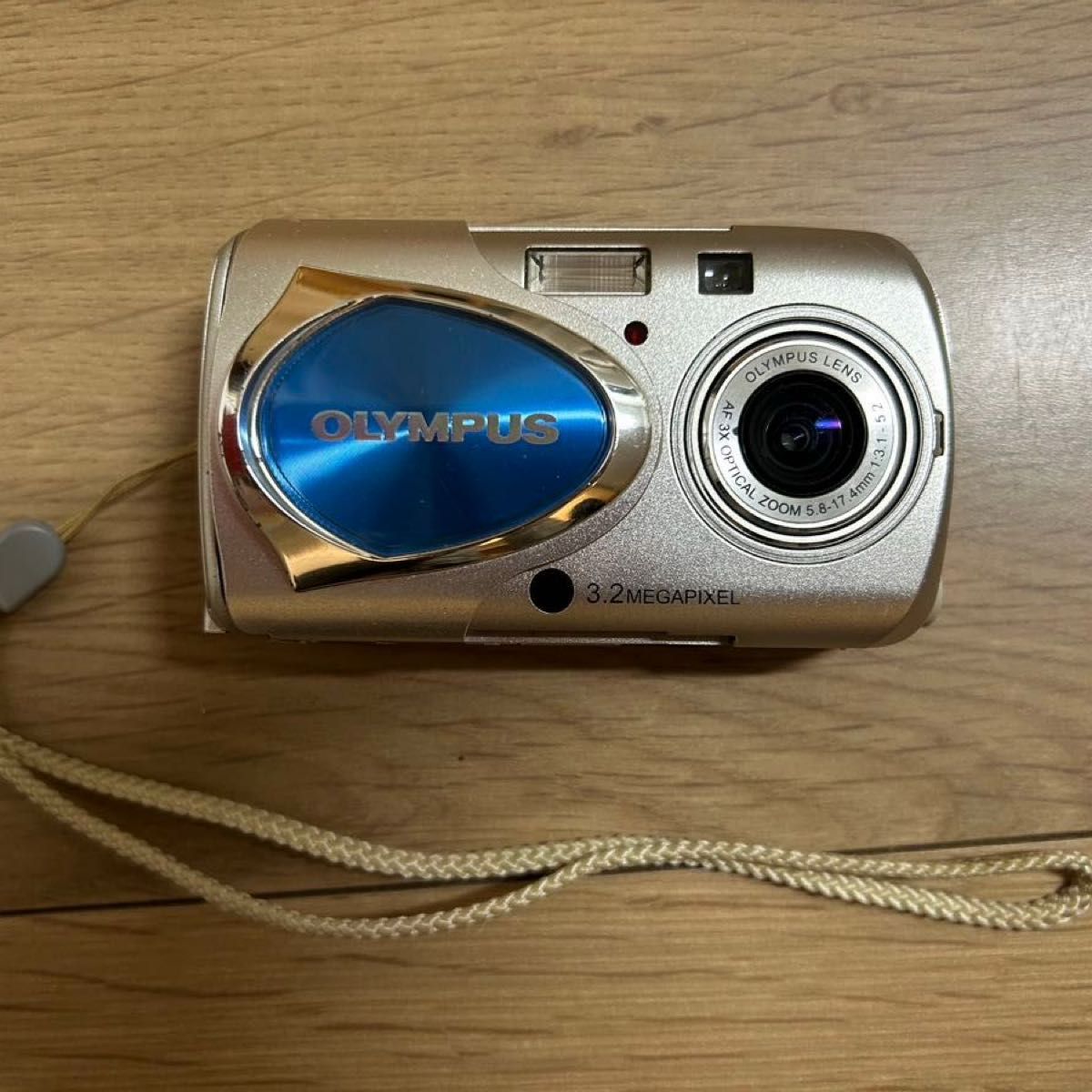 【ジャンク】OLYMPUS CAMEDIA μ-10 コンパクトデジタルカメラ二手;物流保障;有些许损伤或污渍;易碎品;航空禁运