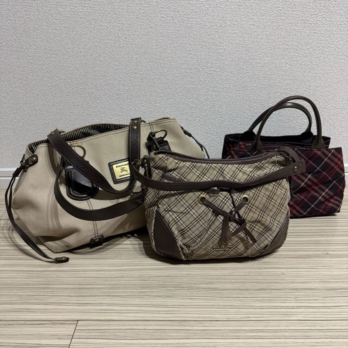 【まとめ売り】バーバリー ブルーレーベル BURBERRY BULU LABEL ハンドバッグ ワンショルダー ハンドバッグ ノバチェック Y2K レザー