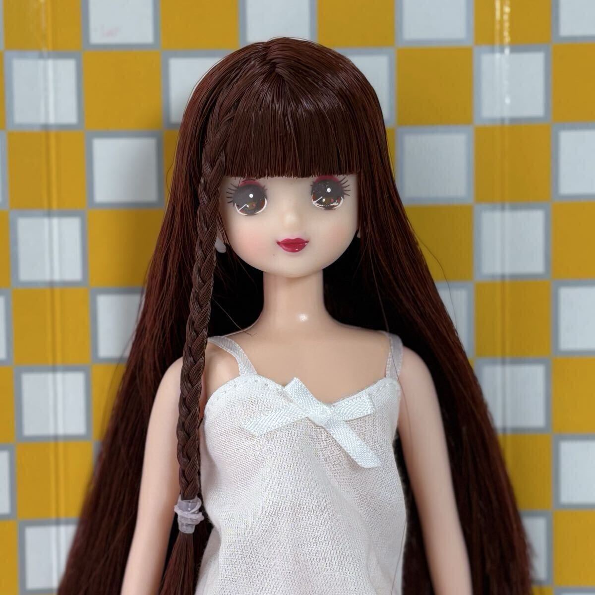 リカちゃんキャッスル　Sキャッスルコレクション-10 プルルンちゃん　赤赤茶　ヘアアレンジあり
