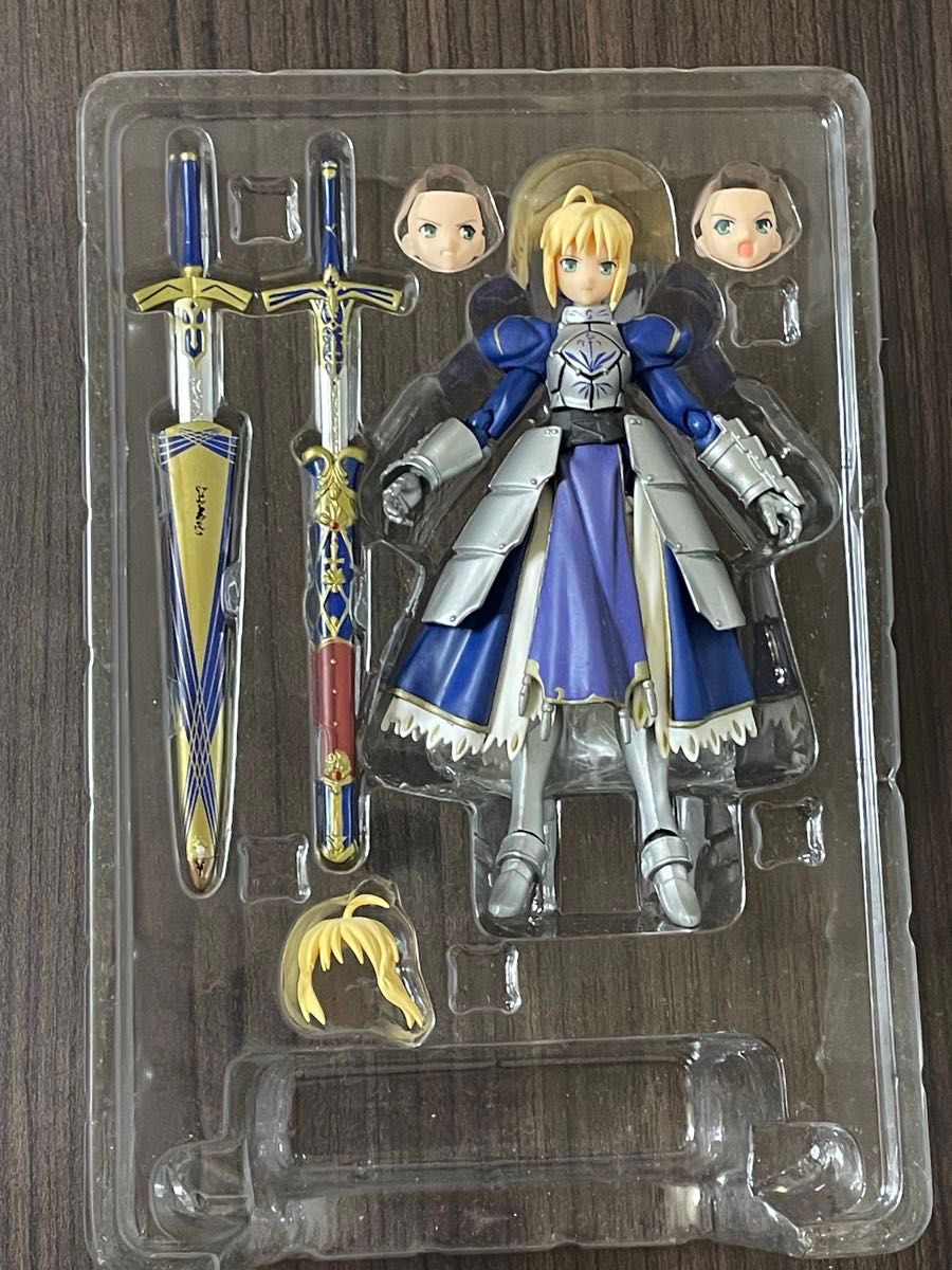 figma Fate/stay night セイバー 甲冑ver. 可動フィギュア二手;物流保障;有损伤或污渍