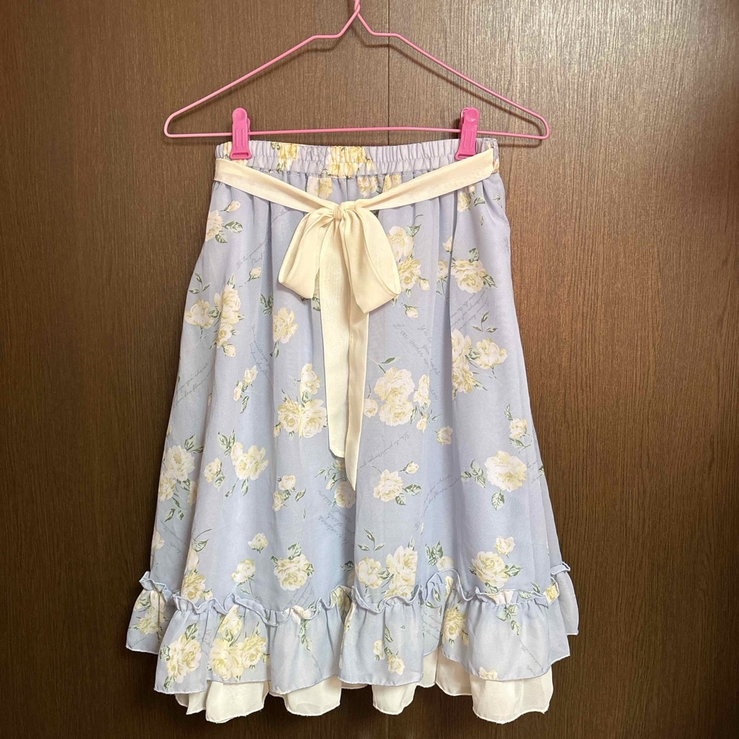 axesfemme 花柄フレアスカート ひざ丈 サックス ライトブルー