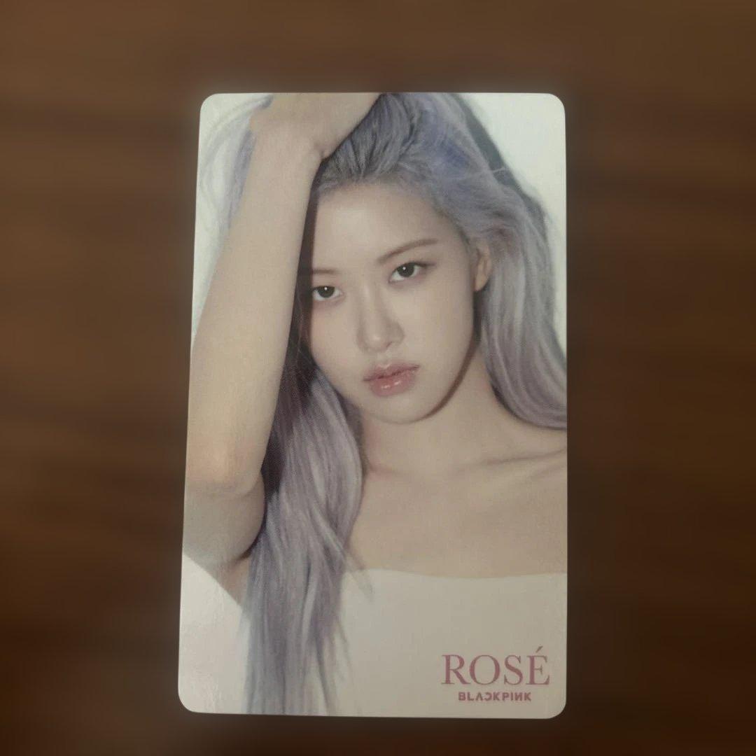 BLACKPINK ユニバ特典　ロゼ　ジェニー有些许损伤或污渍