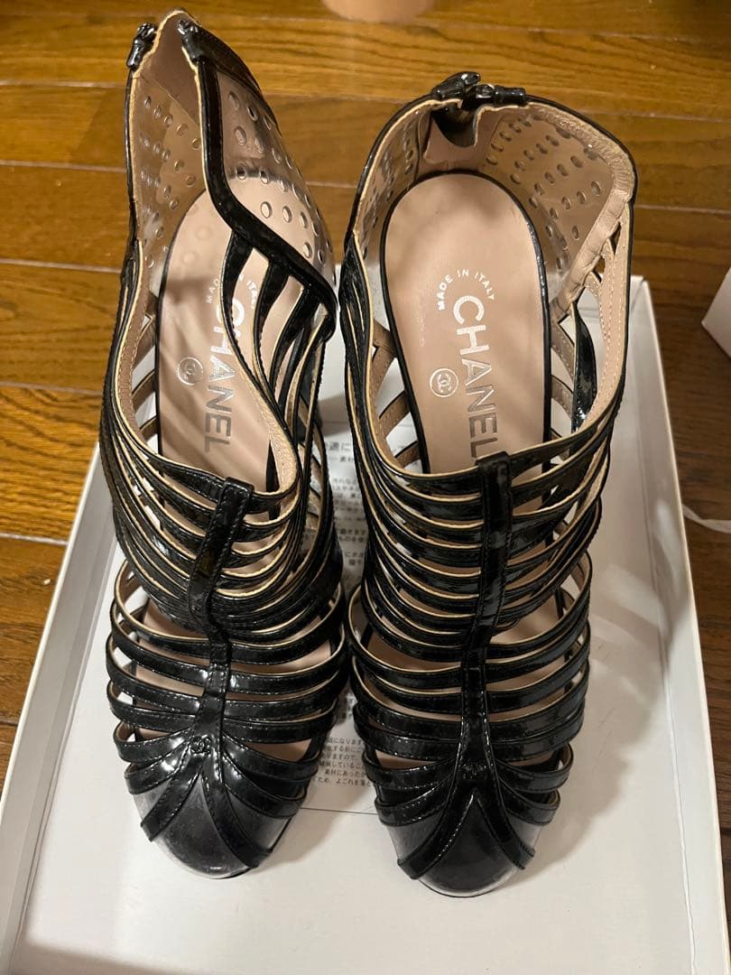 訳ありCHANEL シャネル ストラップサンダル ブラックCHANEL;没有明显的损伤或污渍