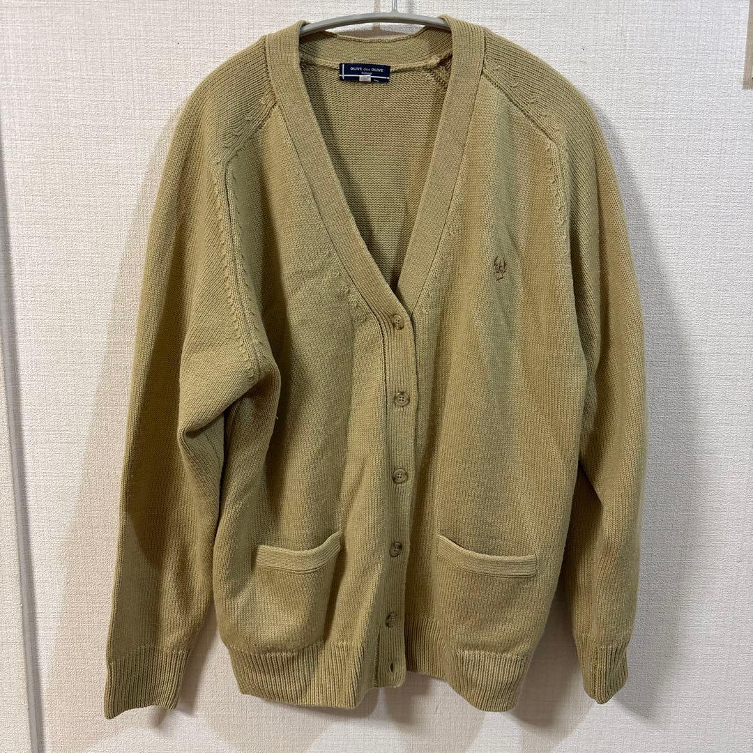 ベージュ Vネック カーディガンOLIVE des OLIVE;没有明显的损伤或污渍