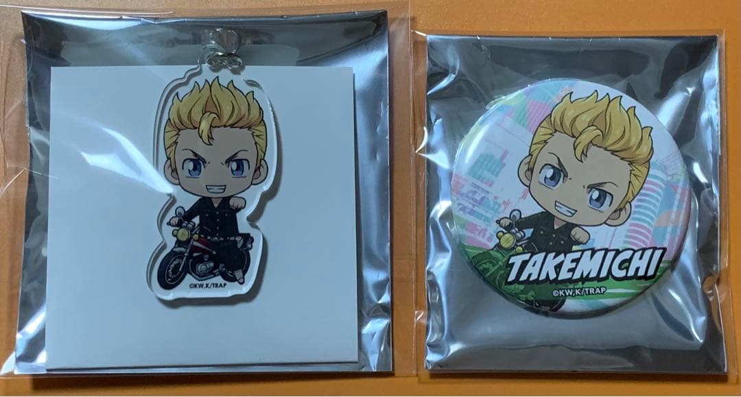 東京リベンジャーズ ぱずりべ！ミニキャラアクリルキーホルダー 缶バッジ 花垣武道