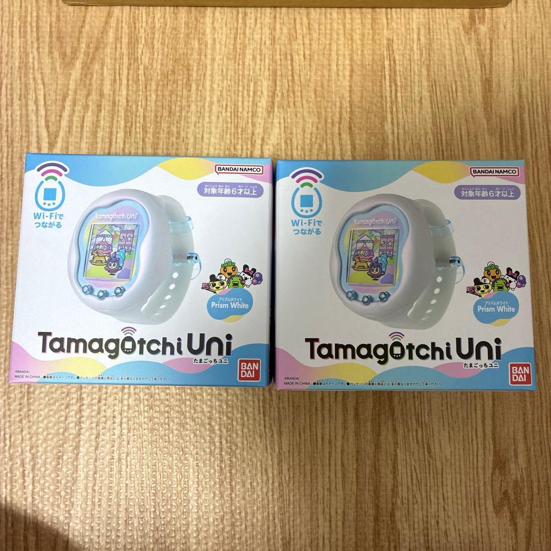 Tamagotchi Uni たまごっちuni プリズムホワイト　2個セットBANDAI;未使用