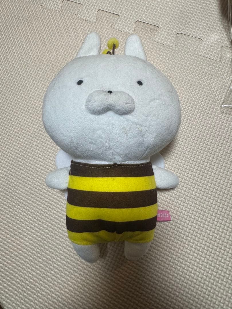 ハチのうさまる