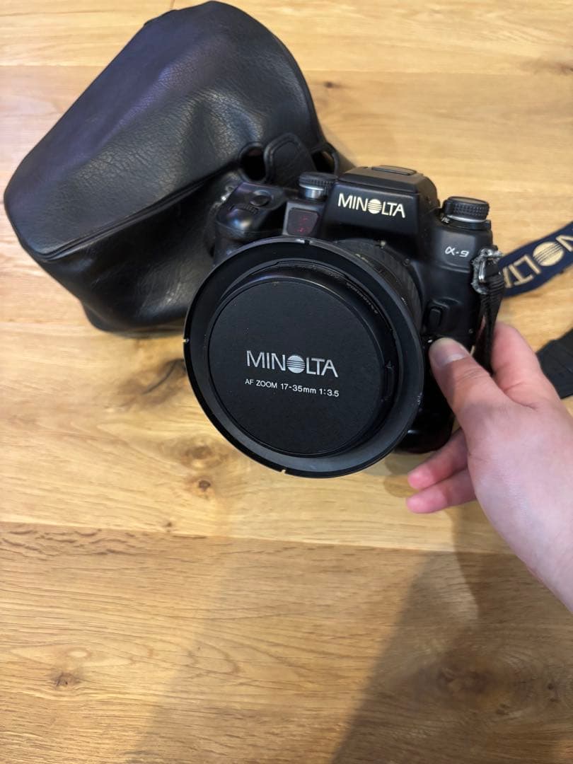 MINOLTA ミノルタ　 一眼レフフィルムカメラMINOLTA;有损伤或污渍
