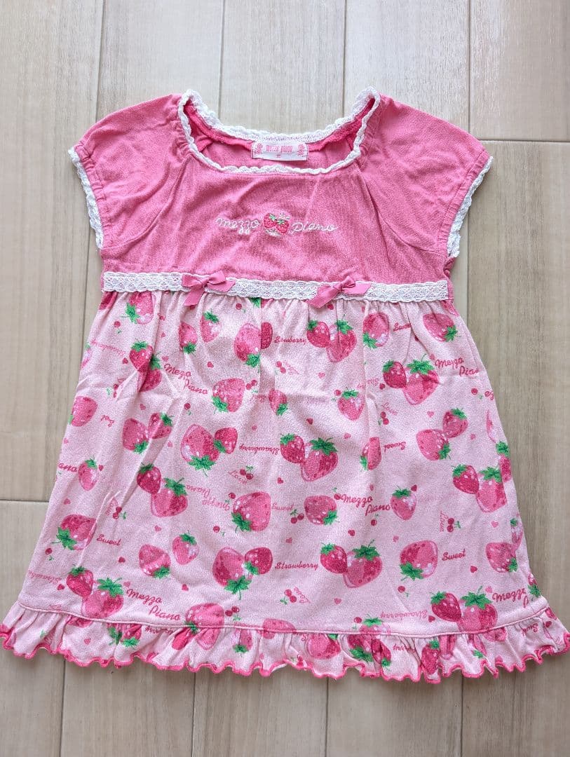 mezzo piano いちご柄 ワンピース 95cmmezzo piano;没有明显的损伤或污渍