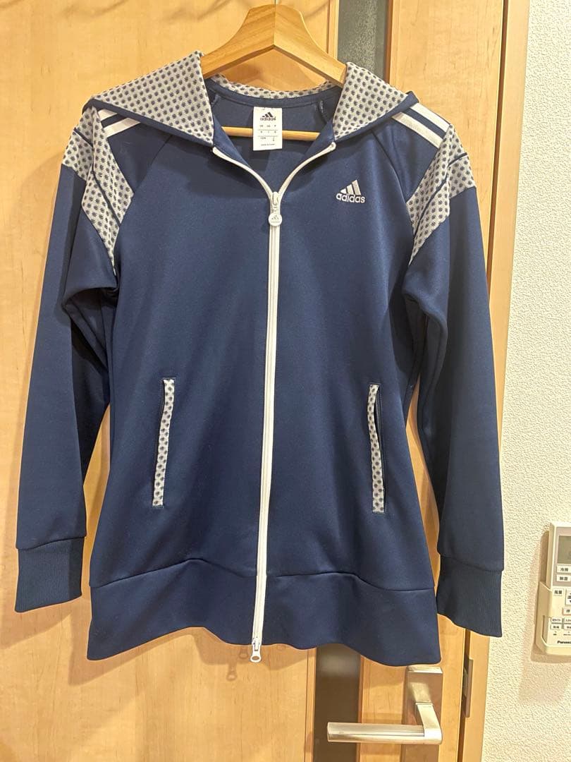 【SALE】adidas フード付きトレーニングジャケット J S ネイビー