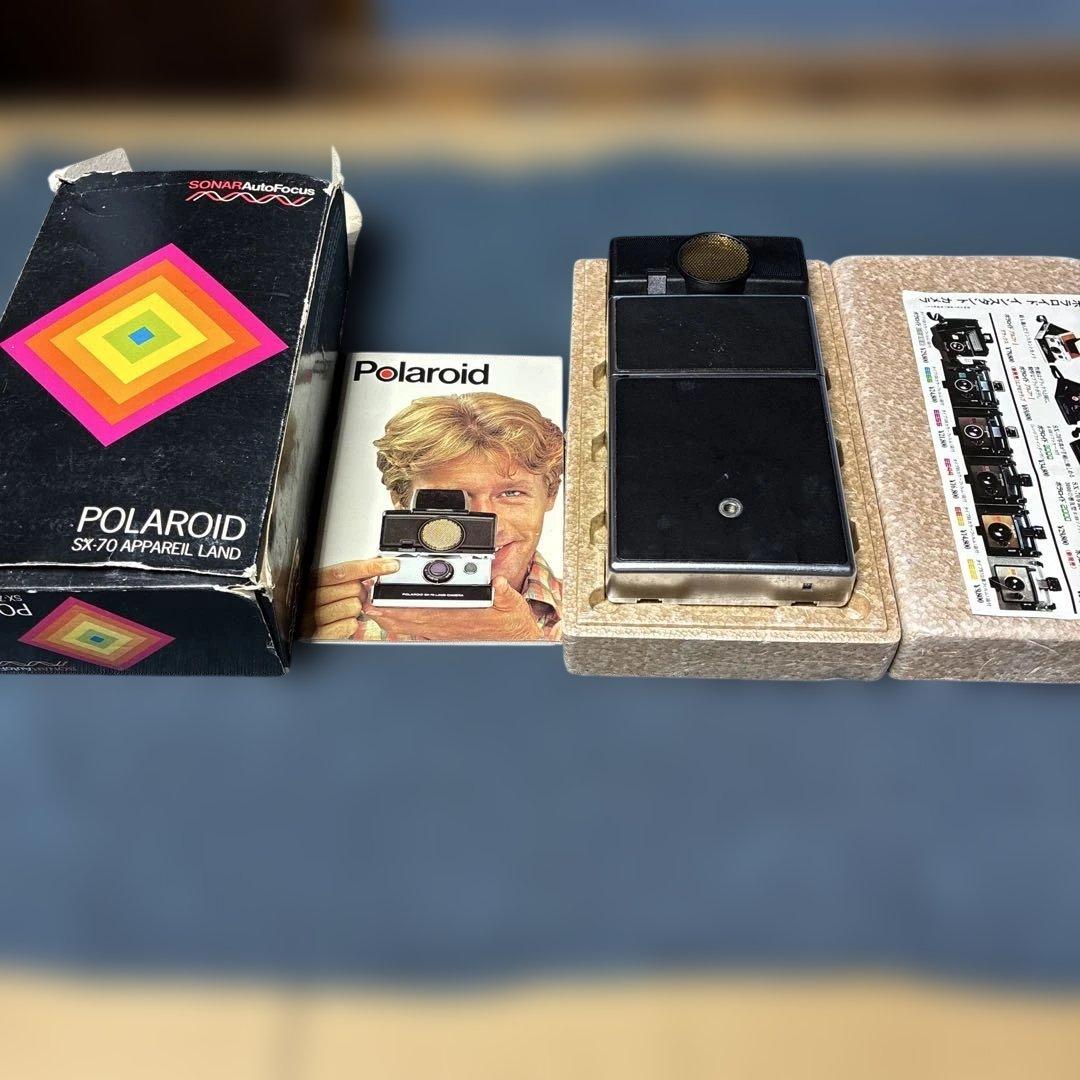 Polaroid SX 70 Sonar AutoFocus 本体