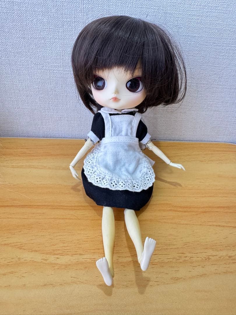 プーリップ ダル メイド衣装付