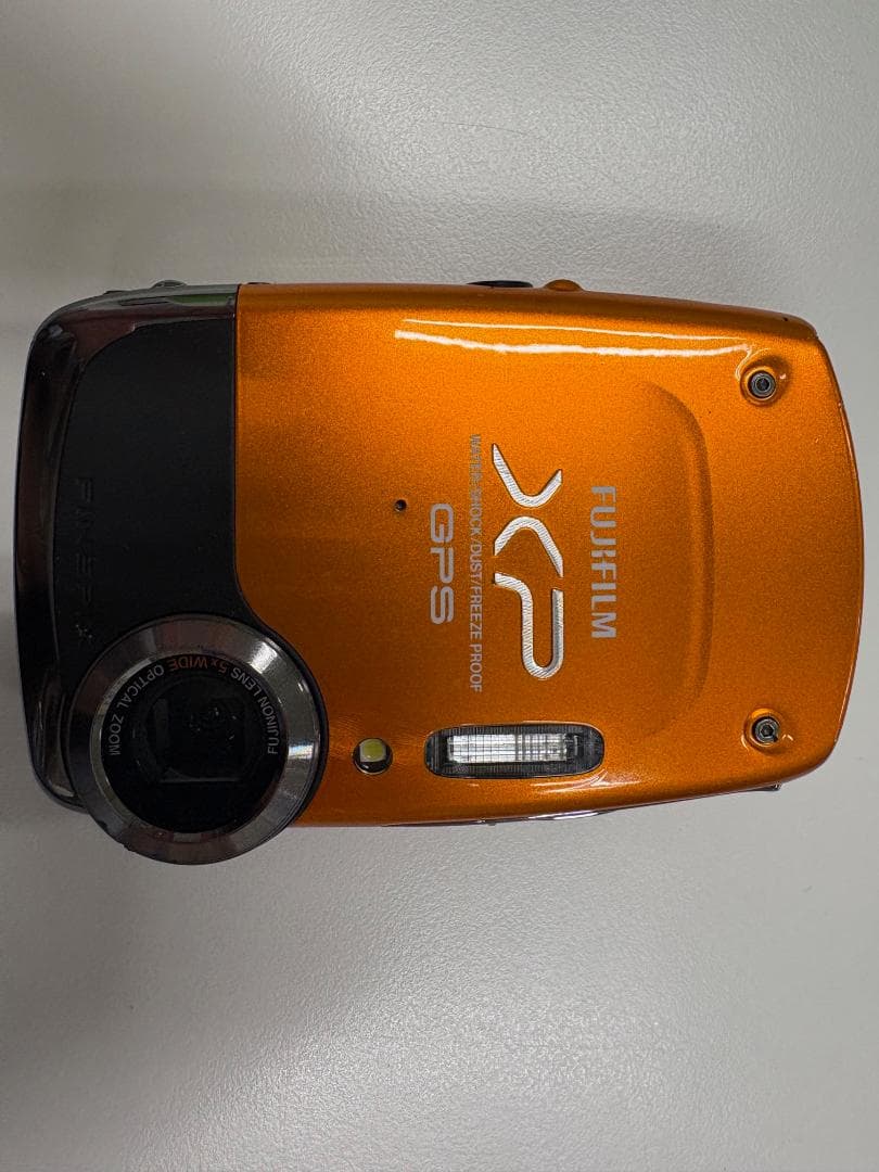 FUJIFILM FinePix XP30 コンパクトデジタルカメラ 通電確認済