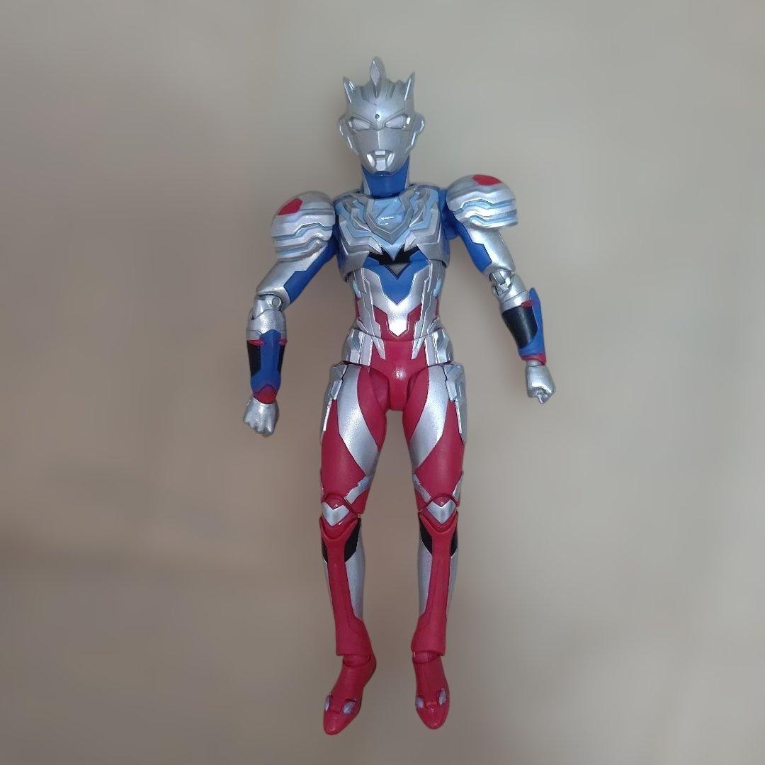 中古品 ウルトラマンゼット アルファエッジ フィギュア ウルトラマンZ