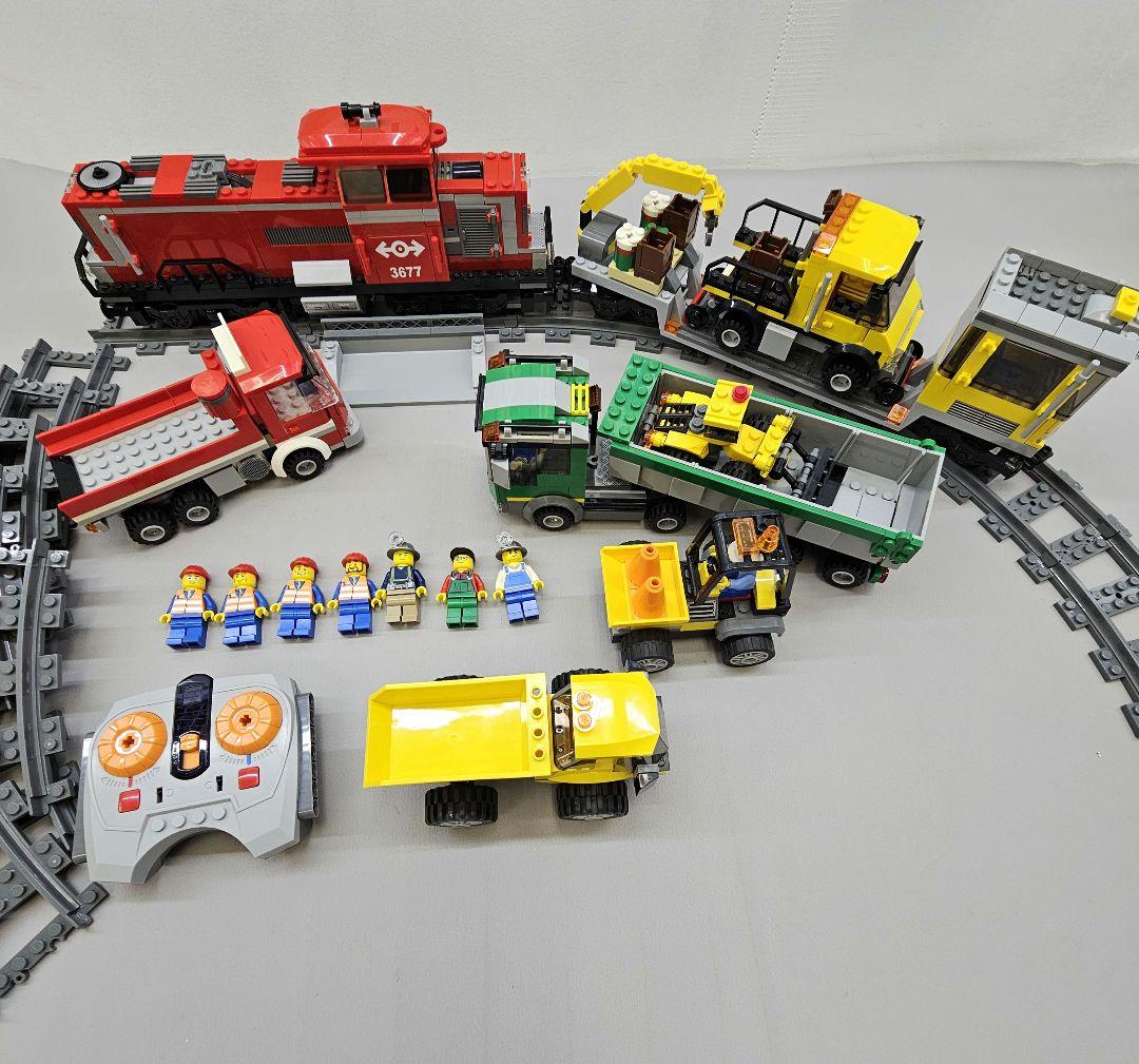 レゴ　シティ　3677　レッドカーゴトレイン　 欠品多数 ジャンクLEGO;有损伤或污渍