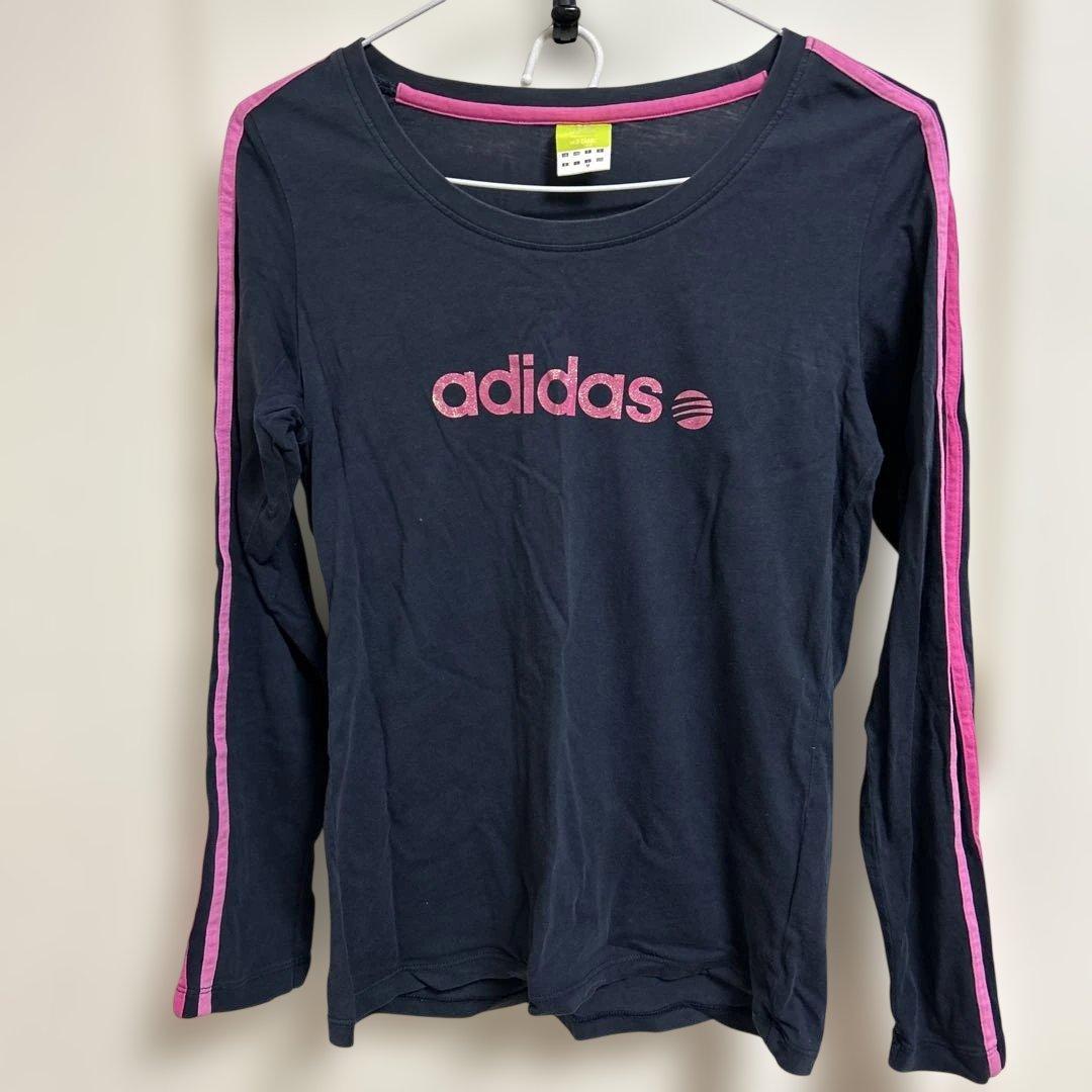 adidas 長袖Tシャツ