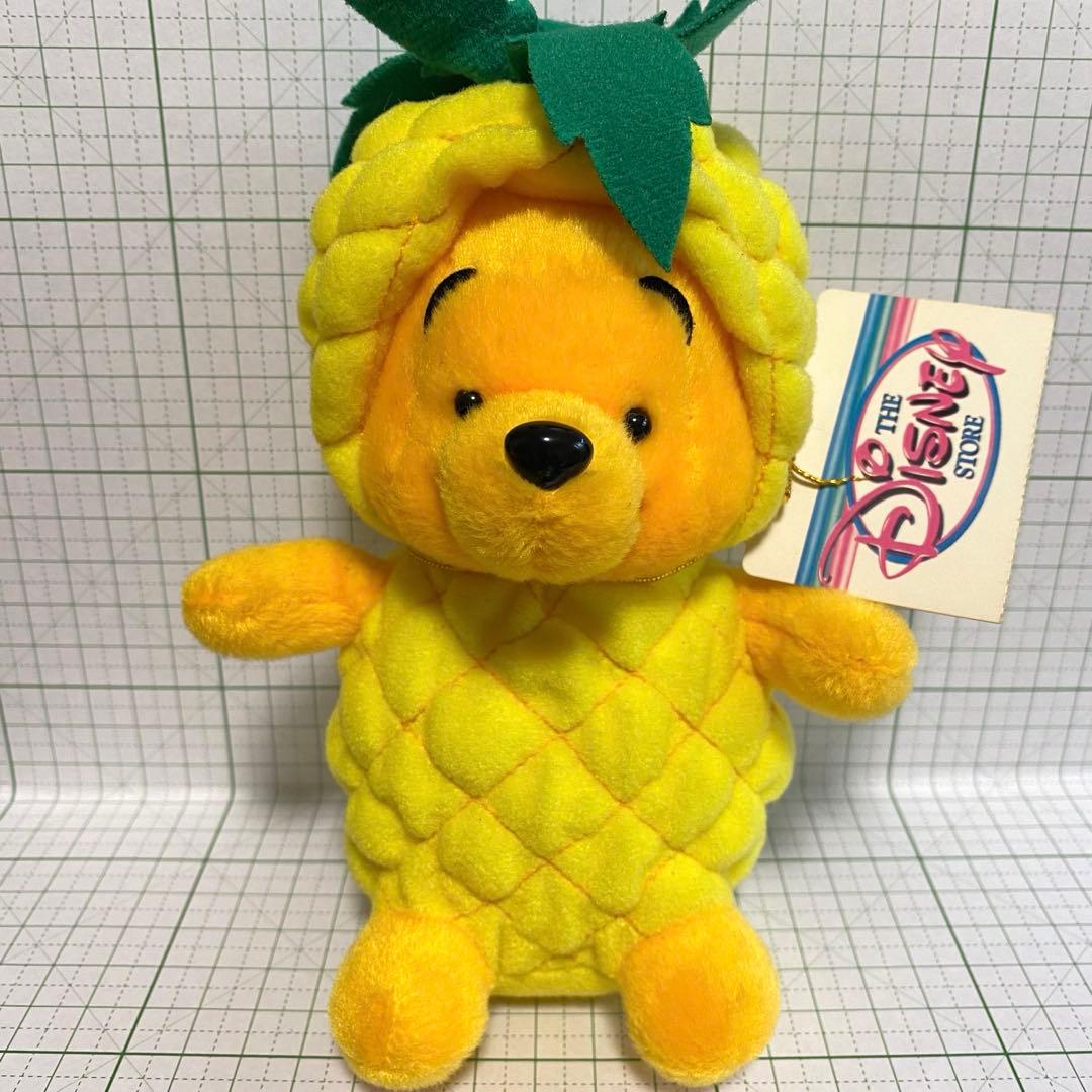 ディズニー　プーさん　パイナップル被り物　ぬいぐるみ