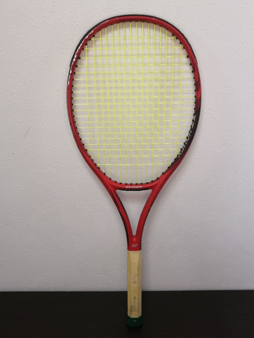 YONEX テニスラケット　Vcore 95YONEX;有些许损伤或污渍