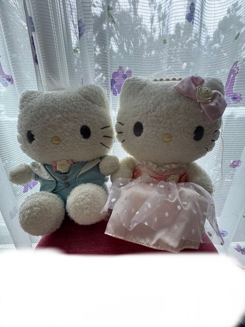 本日限定値下げ！激レアハローキティ&ダニエル　ウェディングドール