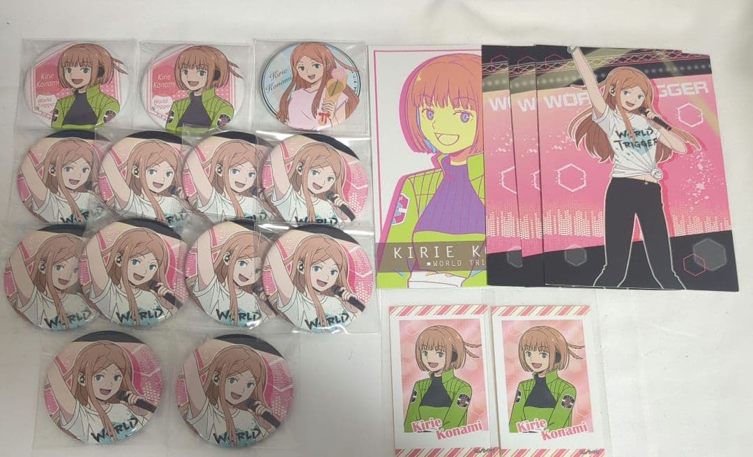 ワートリ 小南桐絵有些许损伤或污渍