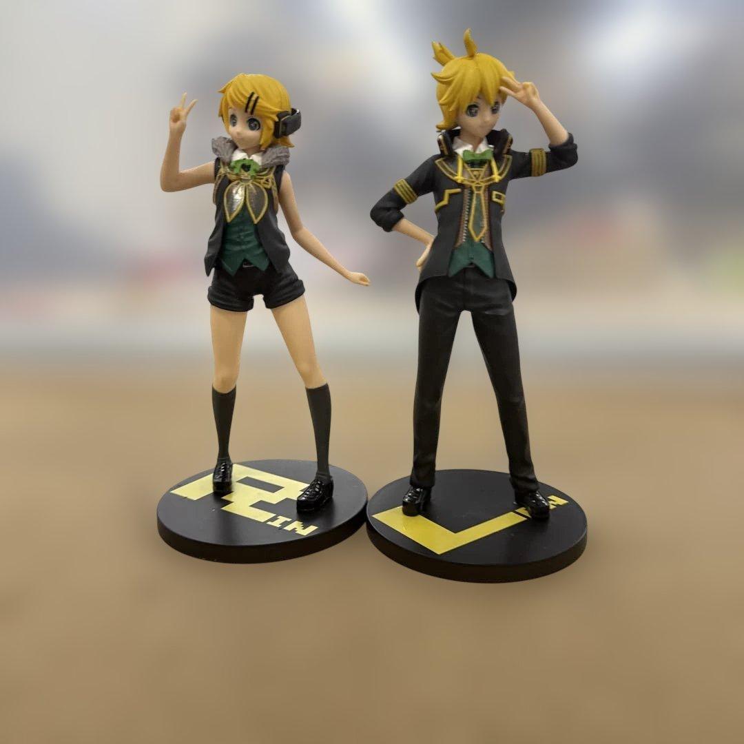 鏡音レン レシーバー フィギュア2体