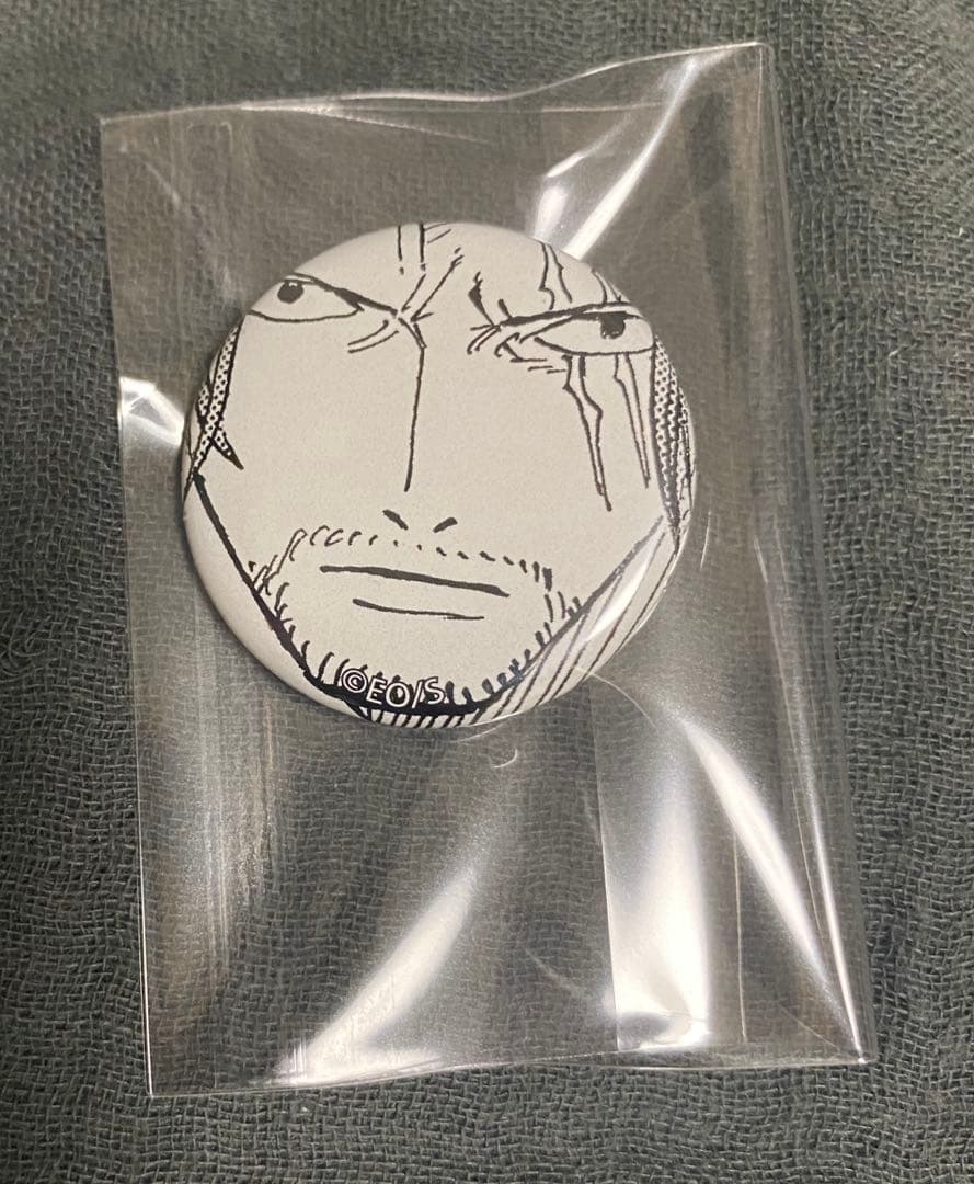 ミートザワンピ　オールフェイス缶バッジ　シャンクス没有明显的损伤或污渍