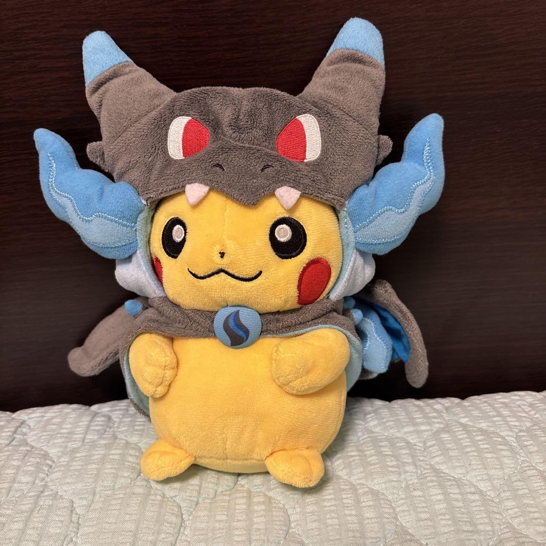 ポンチョピカチュウ　限定ぬいぐるみ没有明显的损伤或污渍