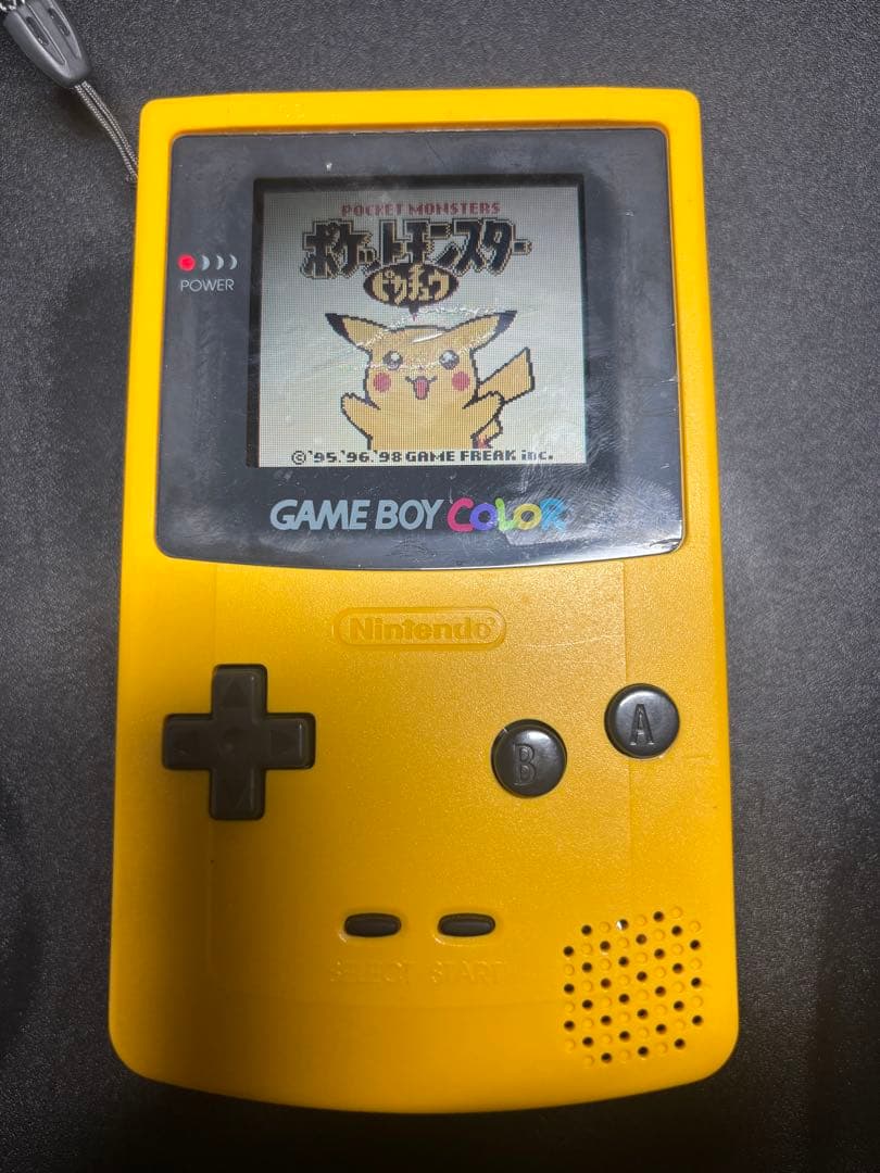 【稼働品】ゲームボーイカラー イエロー 本体おまけソフトと本体のケースつき付GAMEBOY;有些许损伤或污渍