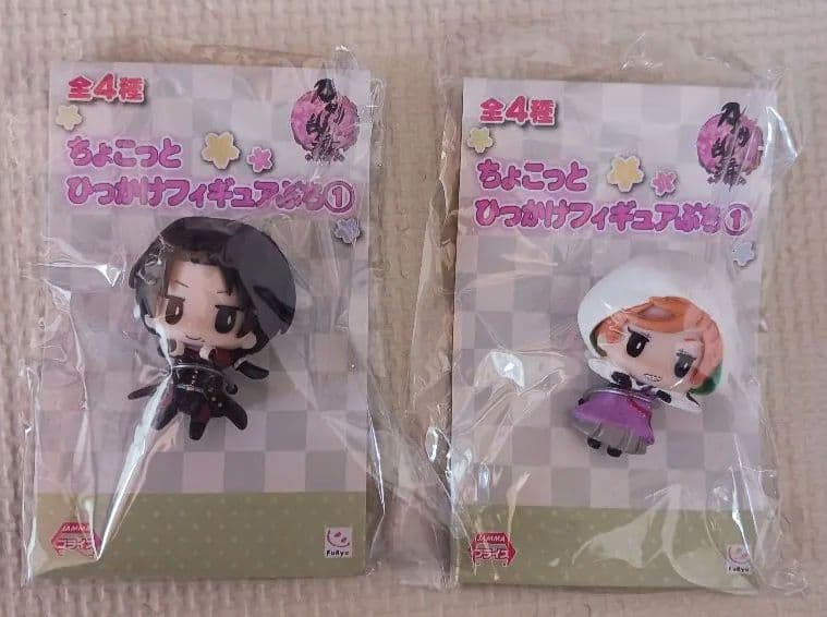 刀剣乱舞　ちょこっと　ひっかけフィギュアぷち①(おまけ付き)