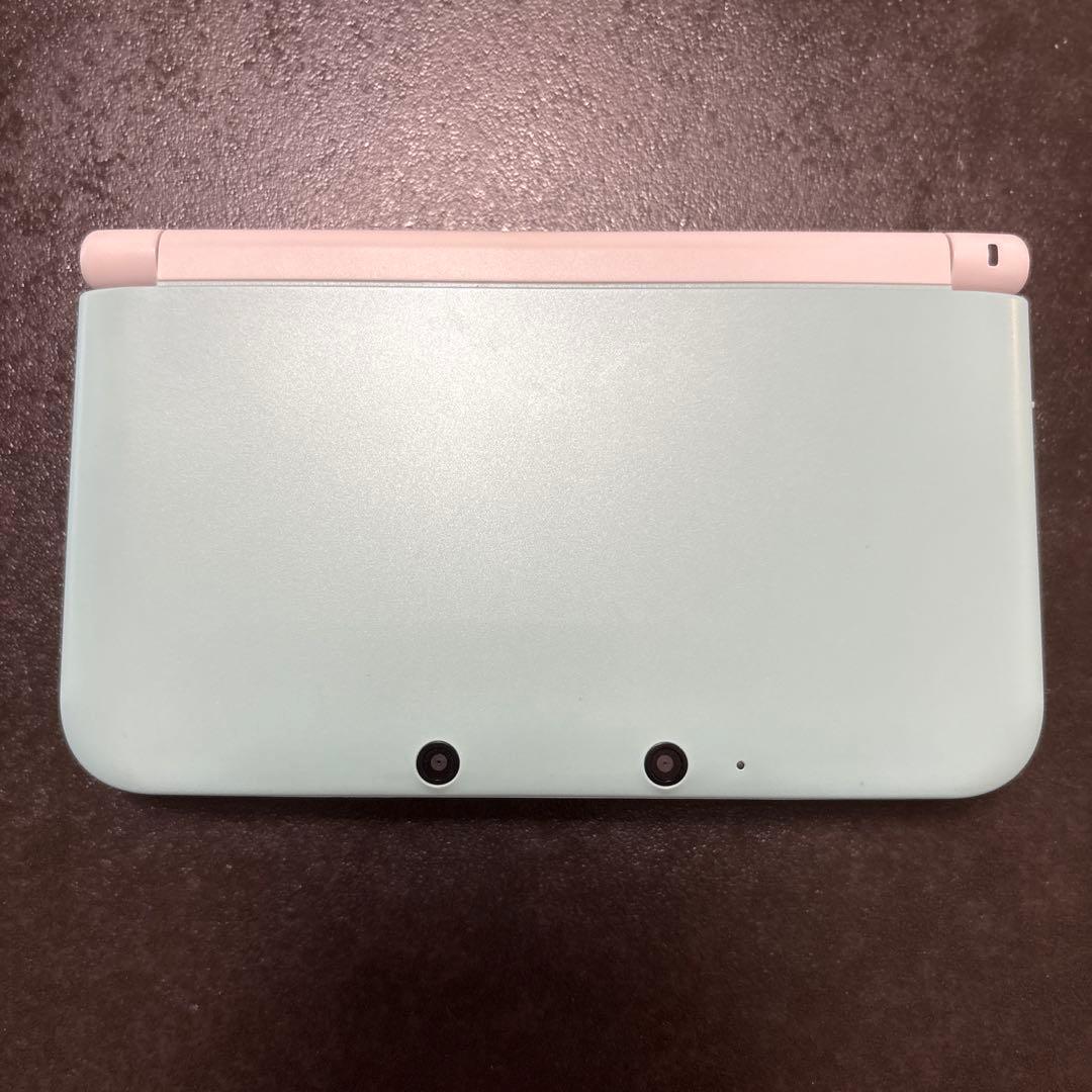【美品】Nintendo 3DS LL 本体　ミントグリーン(ケースあり)