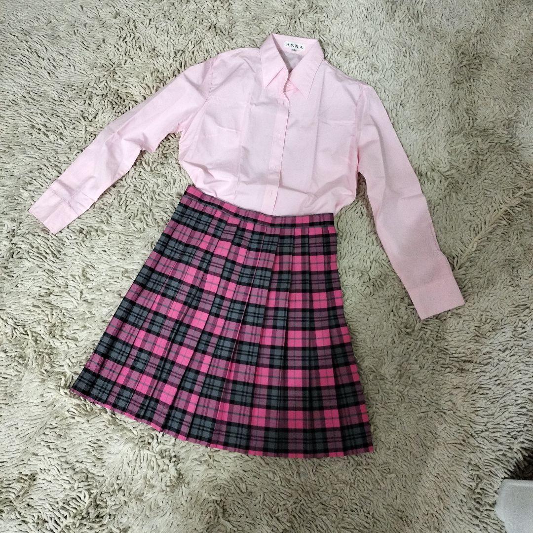 ANNA ピンク長袖シャツとチェックスカートセット未使用