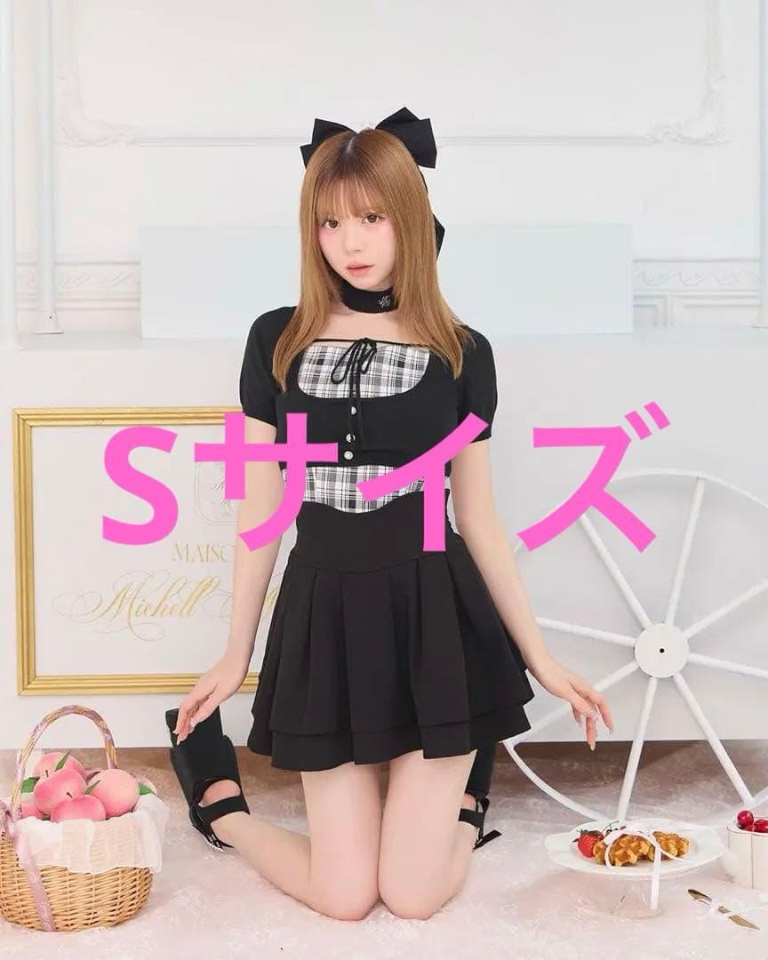 ミシェルマカロン 美脚になれるスカート インナーパンツ付き SサイズmichellMacaron;没有明显的损伤或污渍