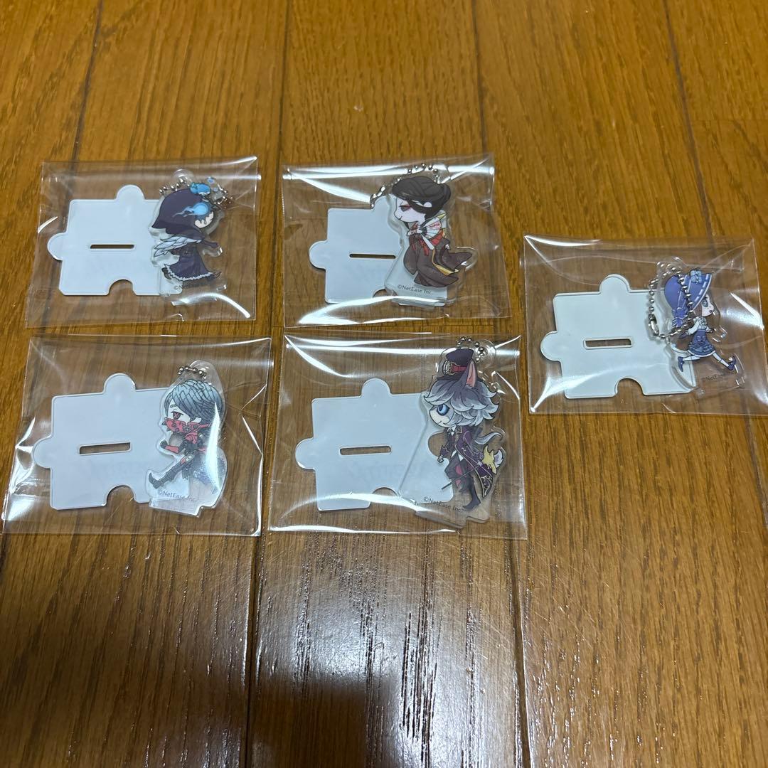 IdentityⅤ　第五人格　だっしゅつ！　アクリル キーホルダー　5種セット没有明显的损伤或污渍